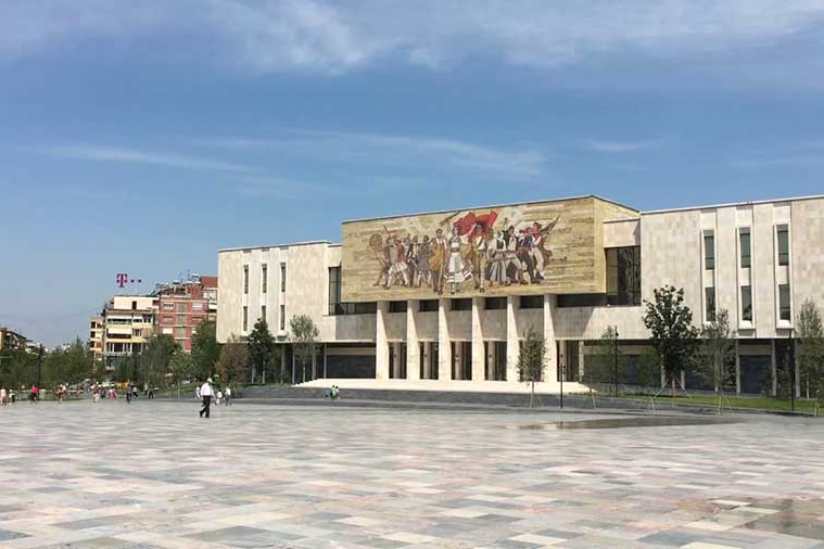 Skanderbeg Square